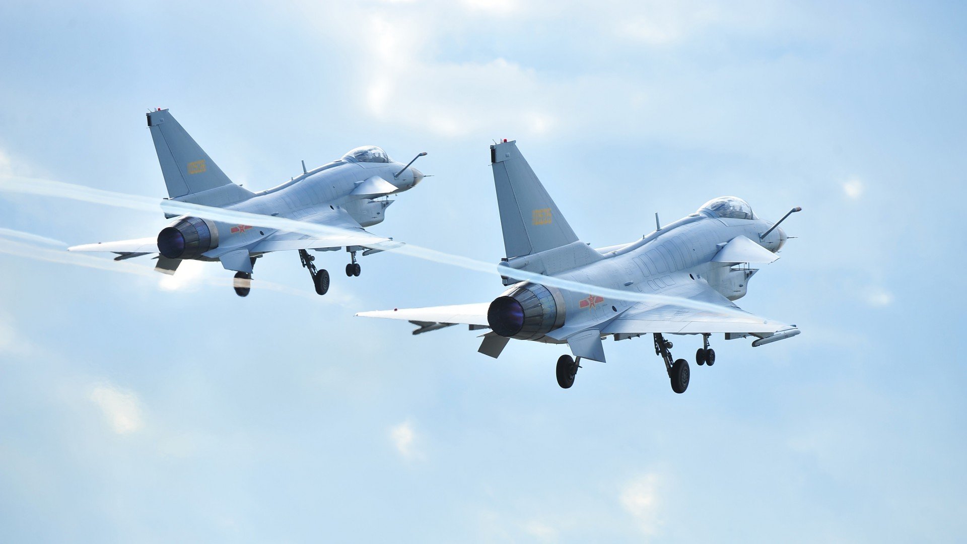 fb体育-官方滑雪赛事滑雪板品牌赞助更新，滑雪板品牌介绍