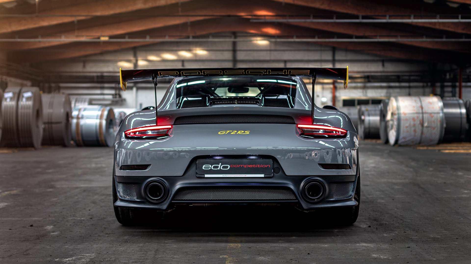 fb体育官网首页-瑞士马术协会举办马匹护理培训班，提高骑手护理技能。，瑞典马术队