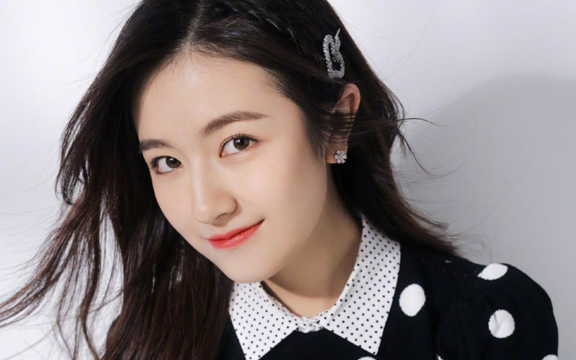 FB体育在线-里根·史密斯后程加速力压群雄，史密斯理查森