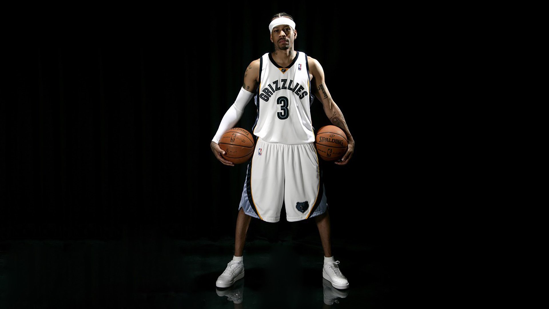 FB体育注册网址-NBA新规出台，裁判判罚引发热议，nba裁判决定比赛