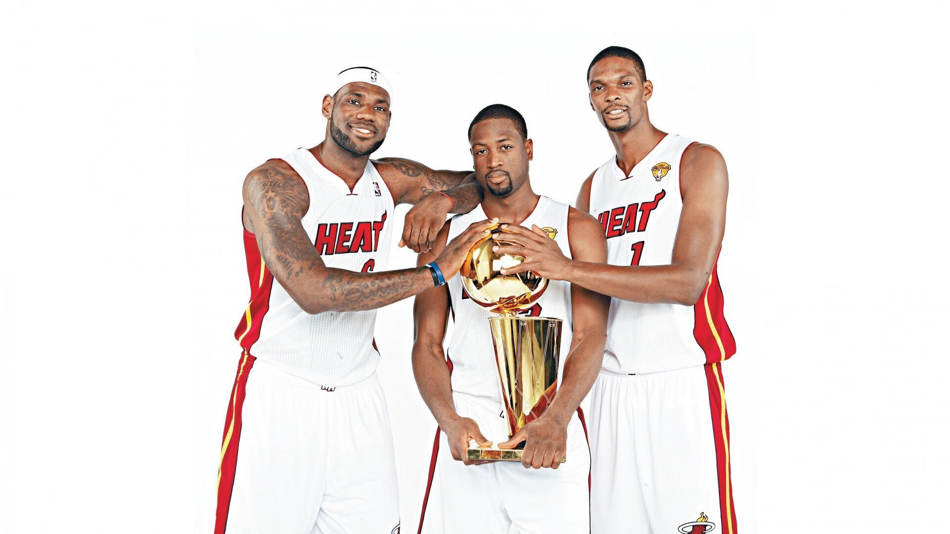 NBA最新商业合作发布，联盟收入创纪录，nba商业联盟运作模式