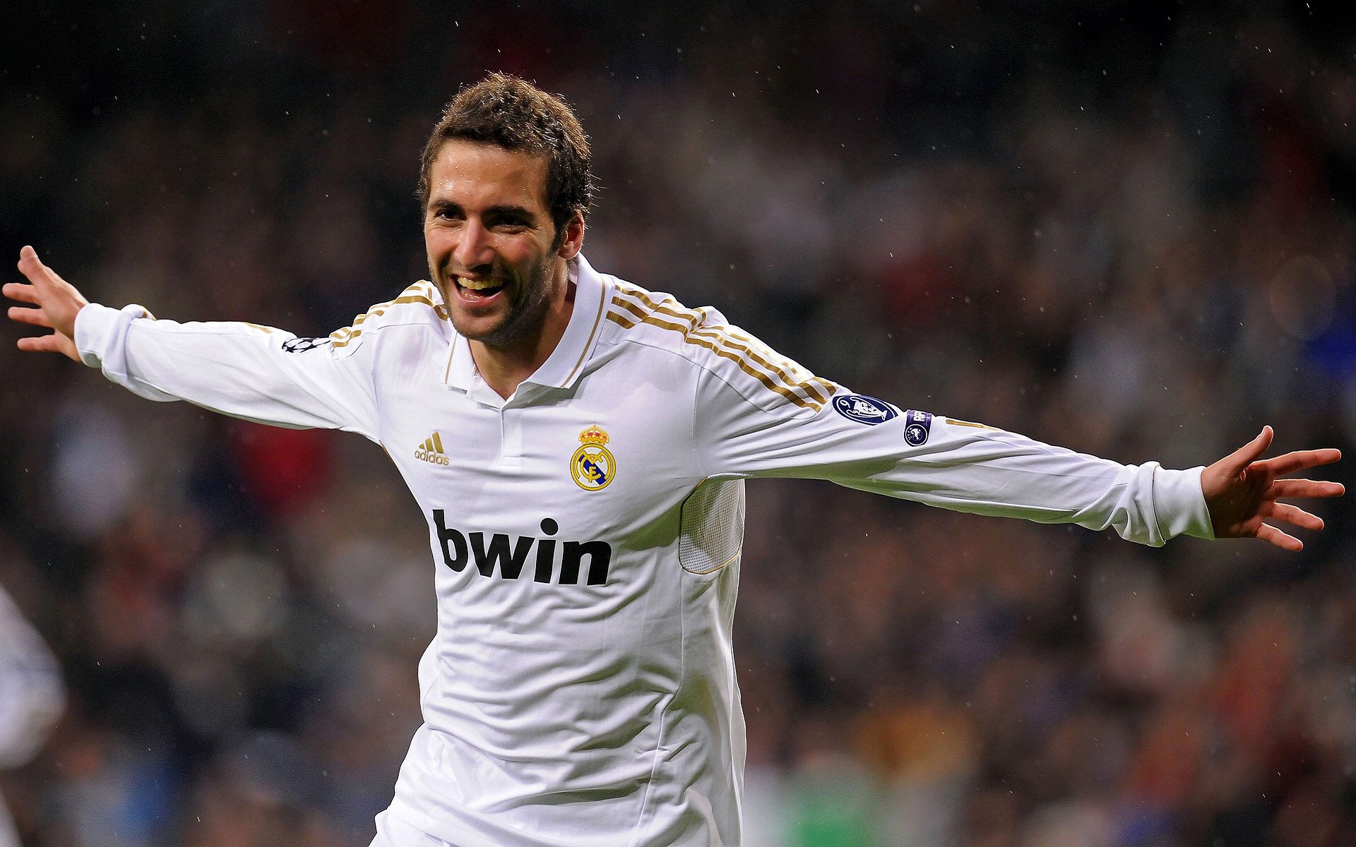 fb体育赛事平台-关键战术：比赛中的“秘密武器”揭秘，关键之战